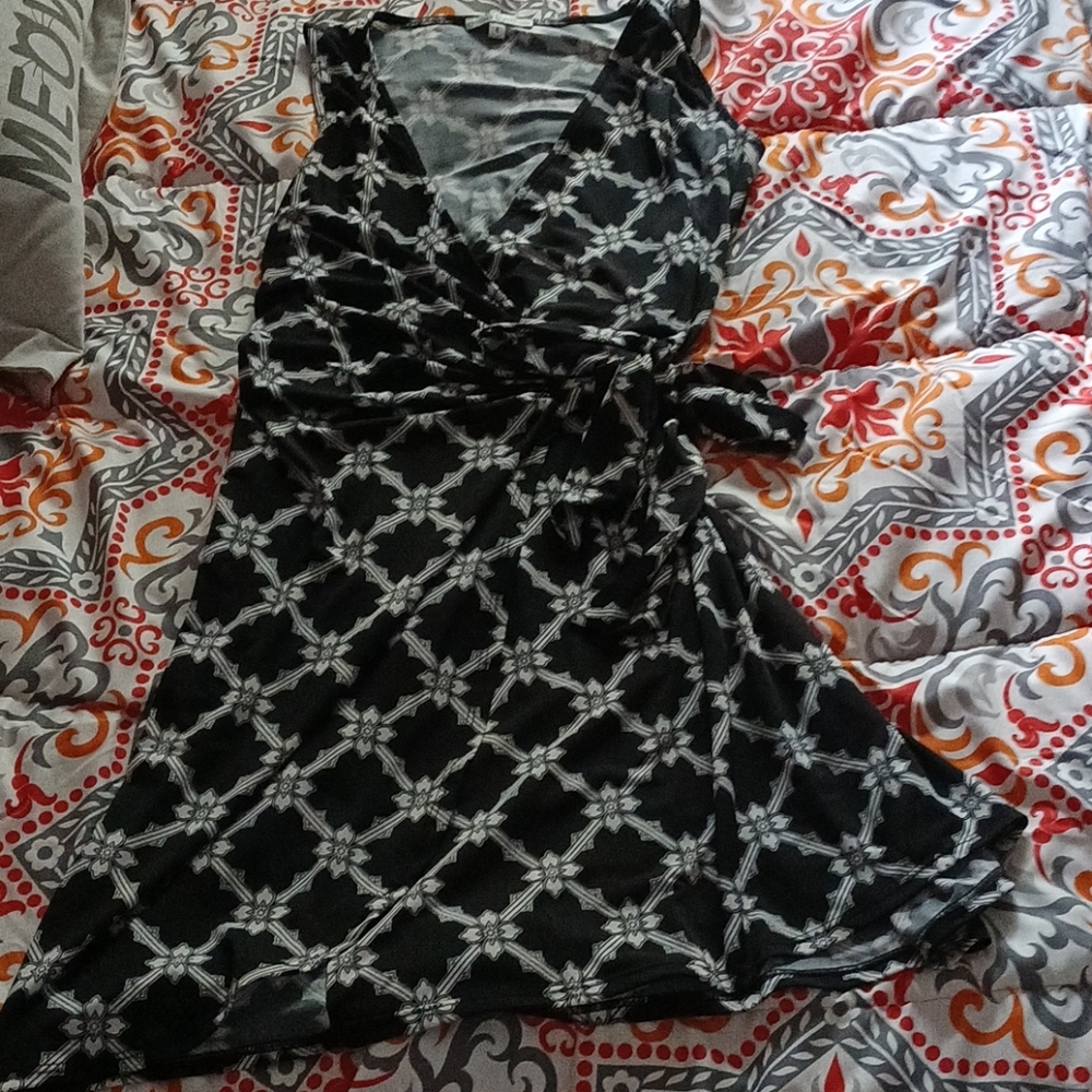 Cute Moa Moa wrap dress
